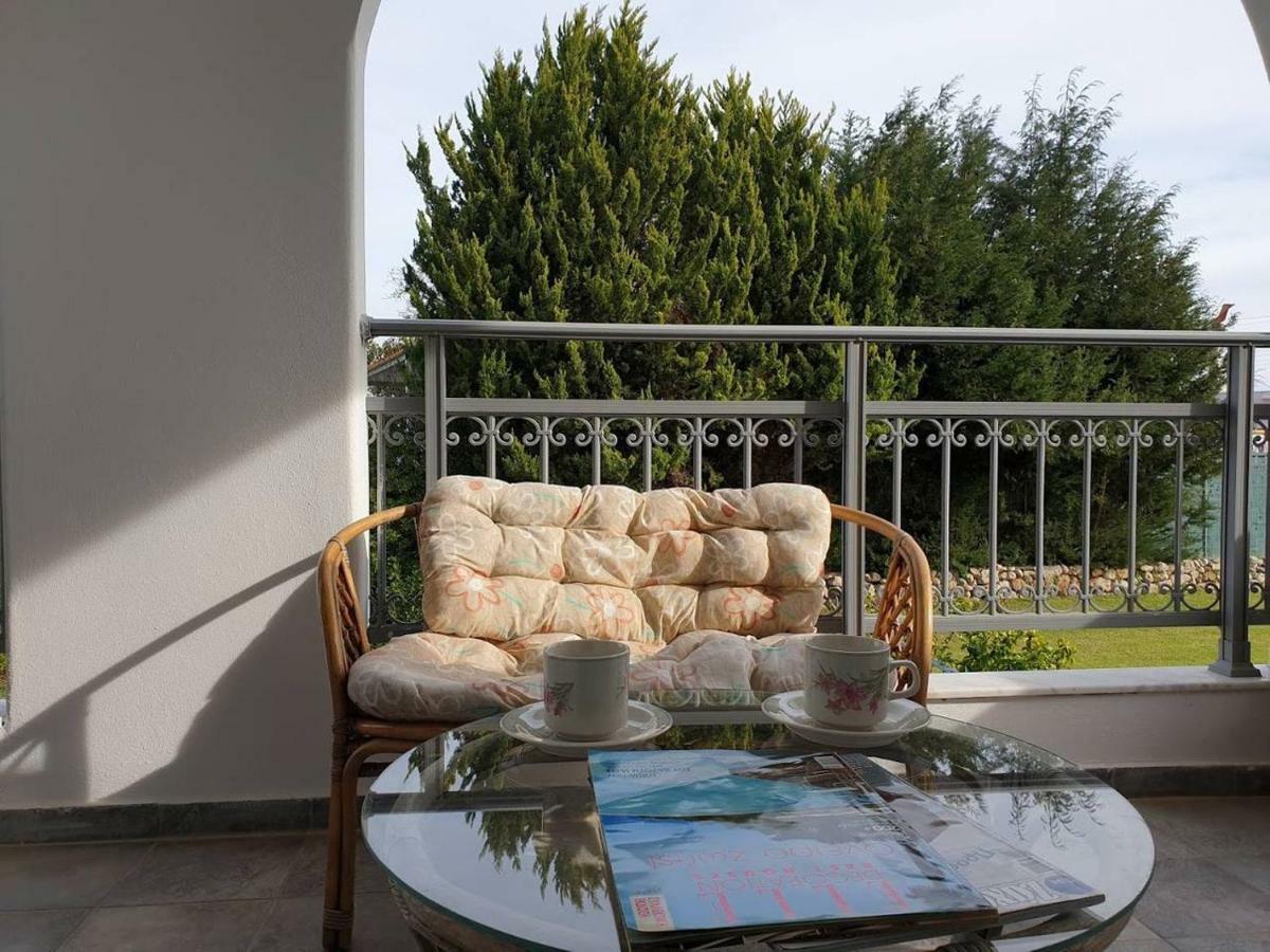 Sea Breeze Villa Haraki Exterior foto